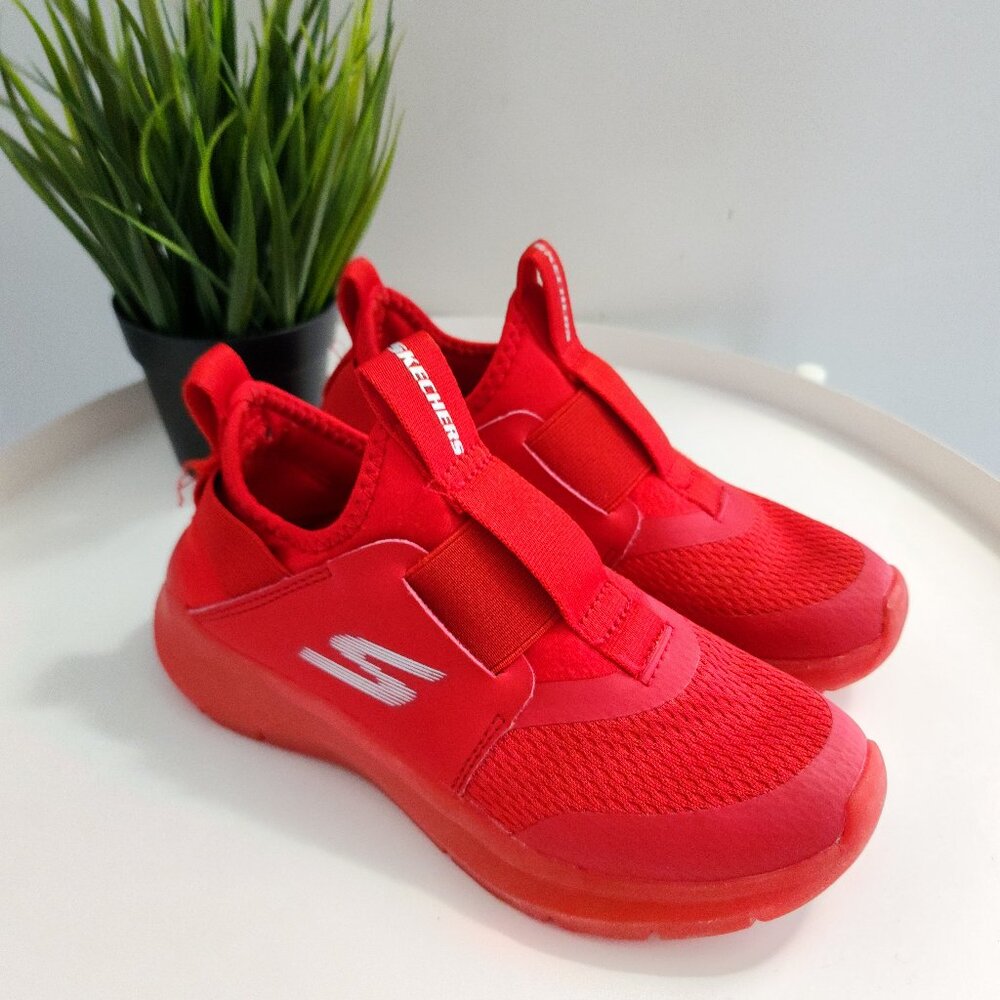 (Pre-loved) Skechers Slip-on Sneakers